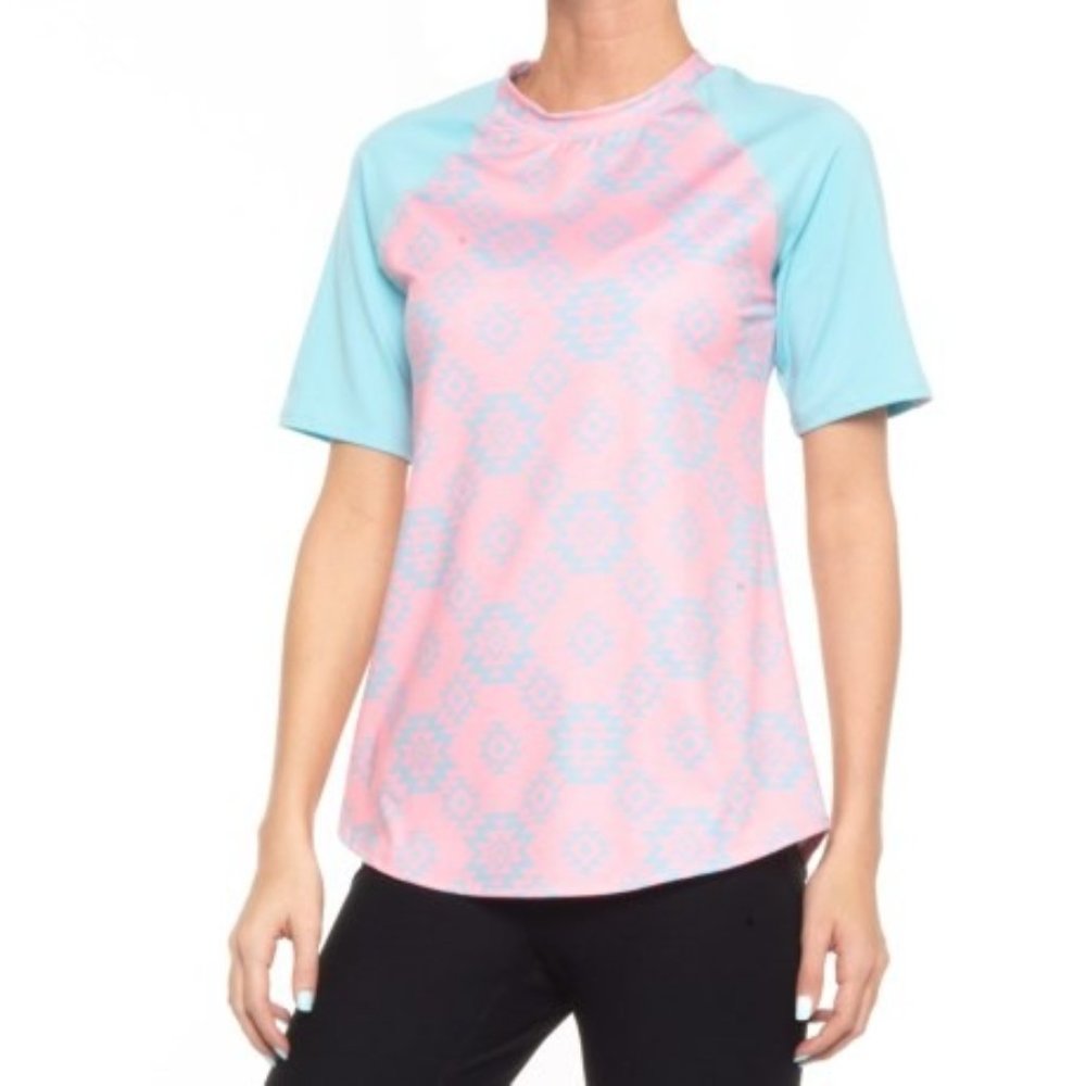Corbeaux Made in USA Hiking/Swimming T-Shirt Short Sleeve Pink Blue